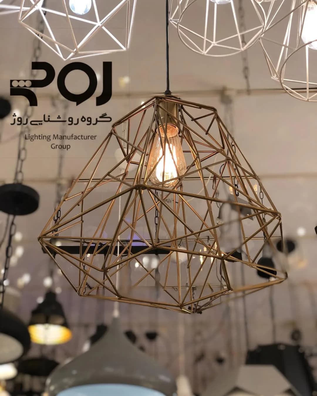 آویز چندوجهی قطر ۳۰