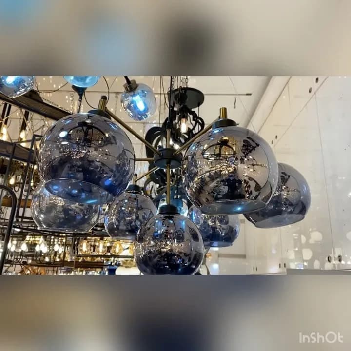 لوستر آویز ۷ شاخه گلس قطر ۸۰، رنگ دودی، طلایی و مشکی، جنس شیشه و فلز، مدرن چندشاخه
