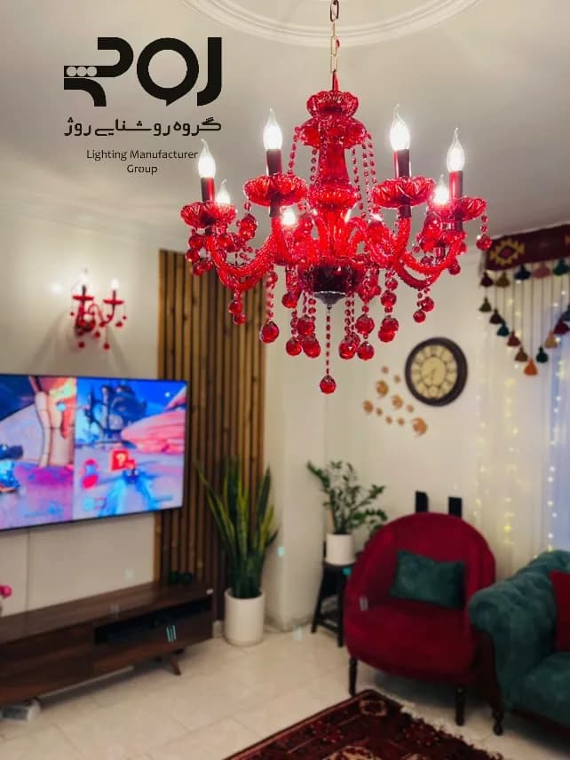 لوستر والت، رنگ قرمز، جنس کریستال و شیشه، لوستر کلاسیک آویز