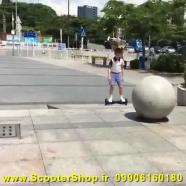اسکوتر برقی هوشمند، رنگ سفید، آبی و مشکی، جنس پلاستیک و فلز، دوچرخ هوشمند