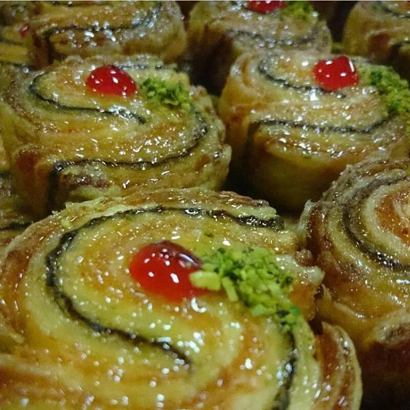 شیرینی کرهای