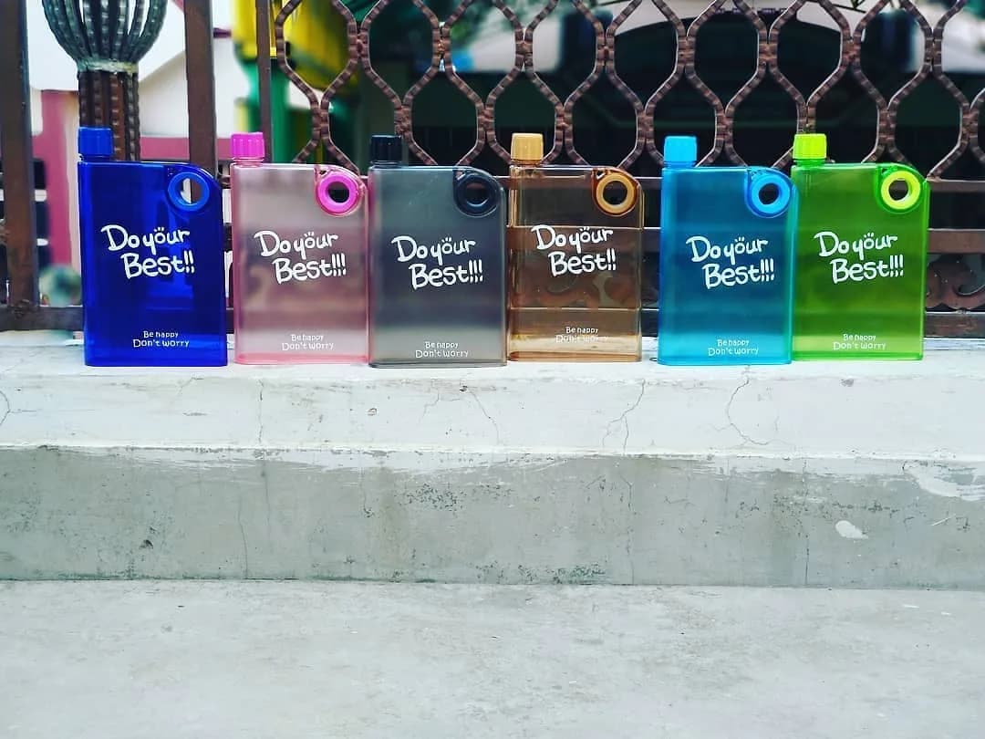 شیکر کتابی