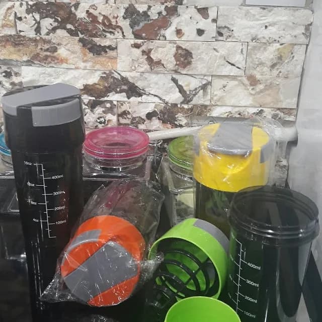شیکر ورزشی