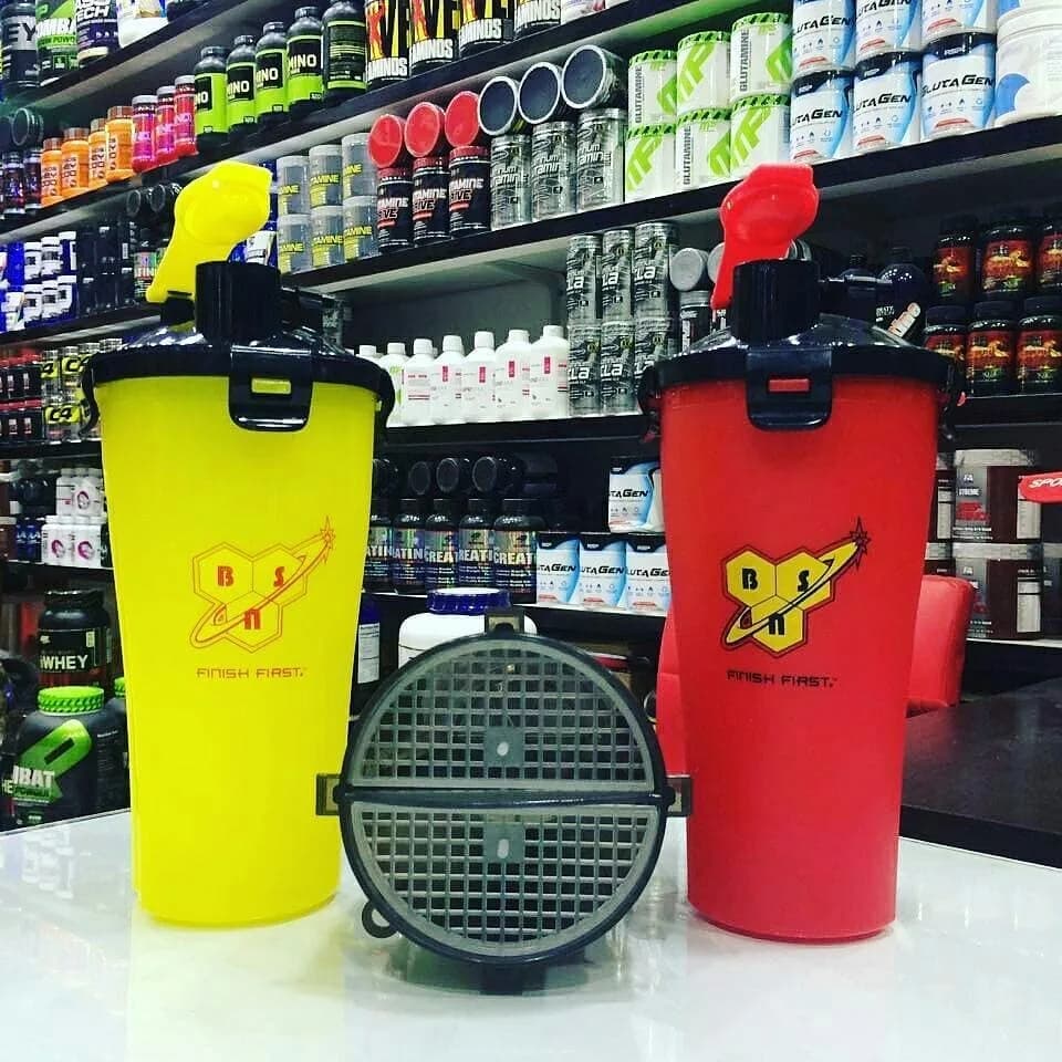 شیکر ورزشی