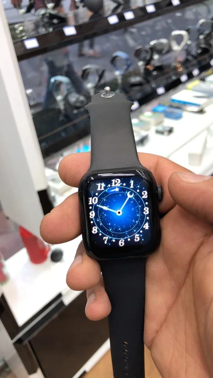 ساعت هوشمند HW22 Pro، رنگ مشکی، جنس سیلیکون، مربع، بند سیلیکونی
