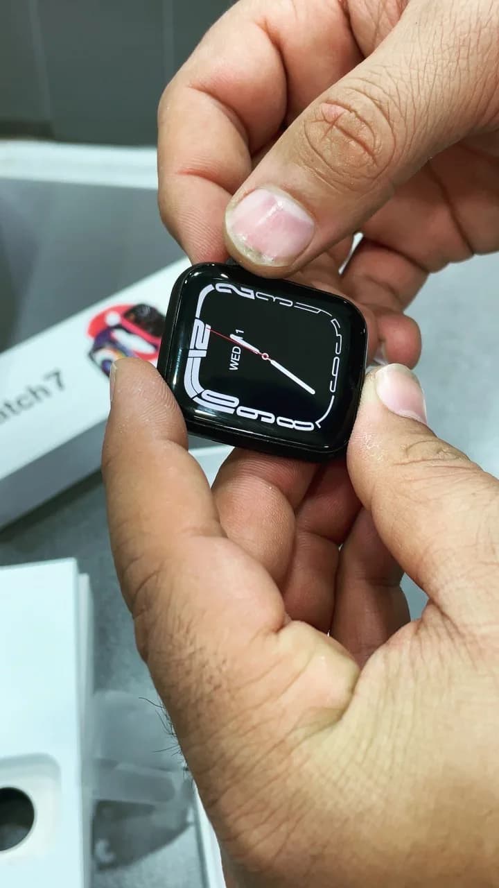 ساعت هوشمند Watch 7، رنگ مشکی، جنس فلز و شیشه، مستطیلی، دیجیتال