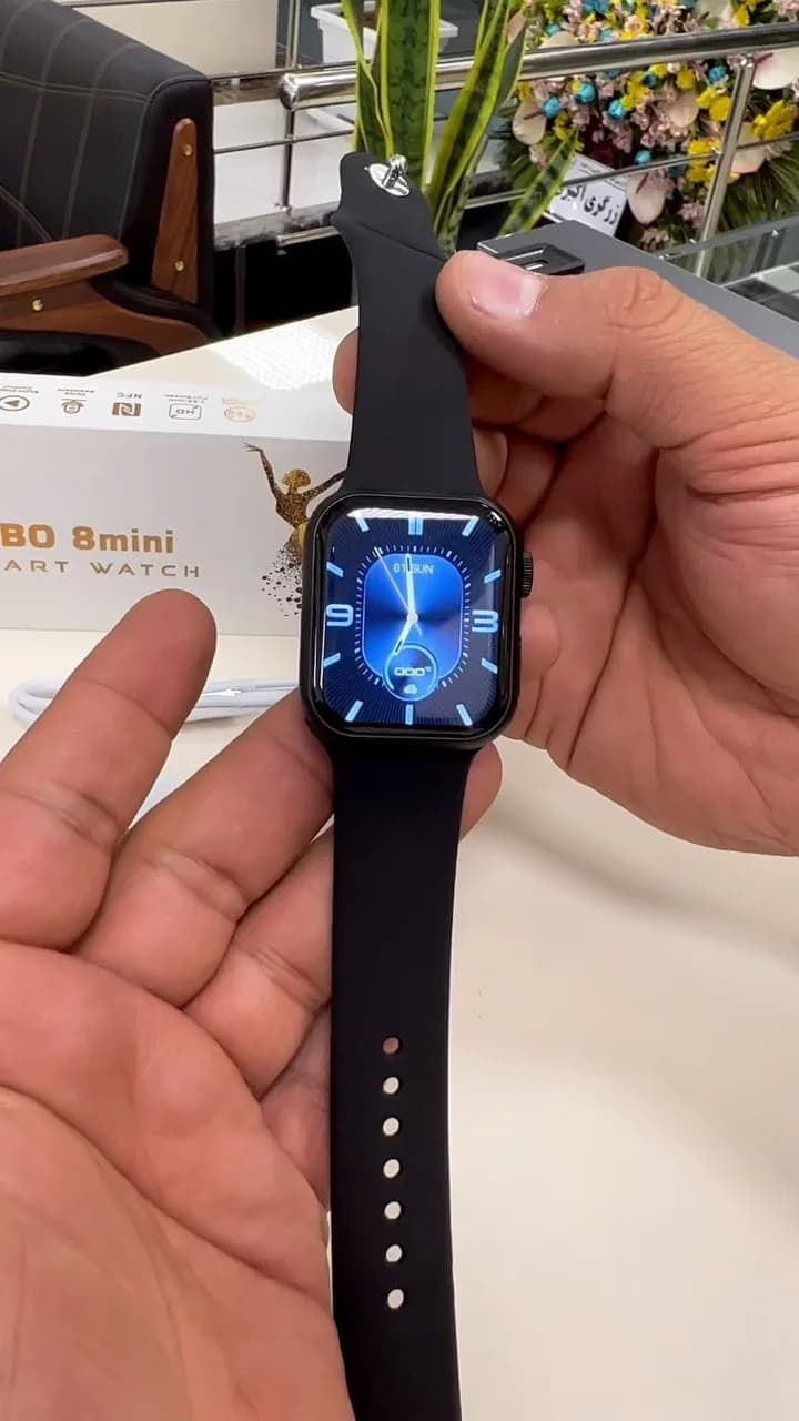 ساعت هوشمند XBO 8 Mini، رنگ مشکی و آبی، جنس سیلیکون و فلز، مربع، بند سیلیکونی