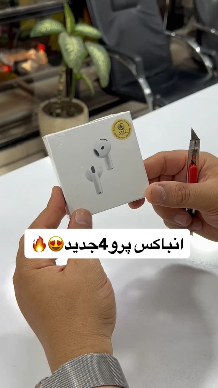 هدفون بیسیم پرو ۴، رنگ سفید، جنس پلاستیک، هدفون بیسیم داخل گوش
