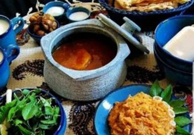 ست سفالی آبی فیروزهای — رنگ آبی — نمای محیط — ست سفالی