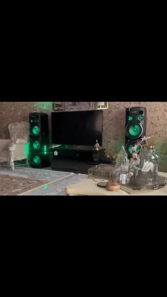 اسپیکر چراغدار مکسیدر، رنگ مشکی و سبز، جنس پلاستیک، ایستاده، جفت