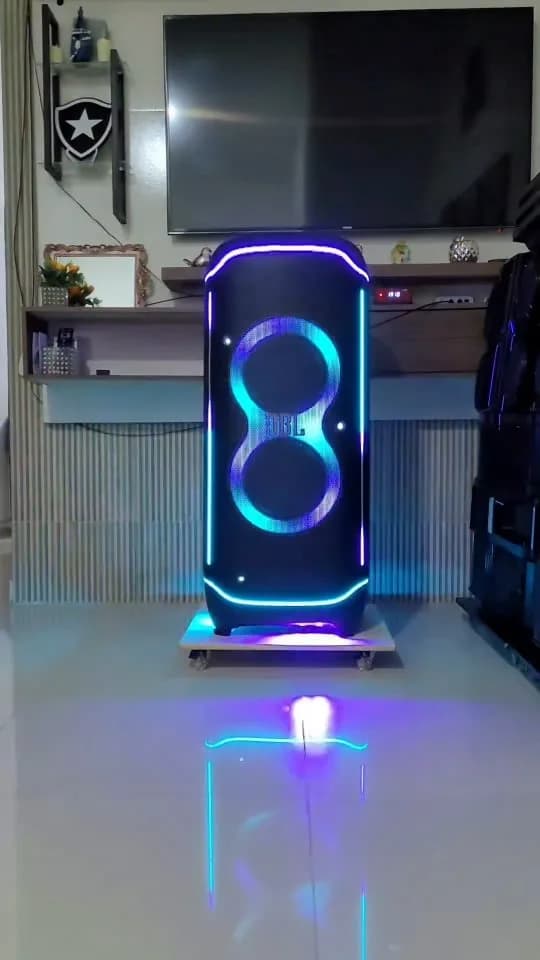اسپیکر Partybox Ultimate JBL، رنگ مشکی، آبی و بنفش، جنس پلاستیک، استوانهای، نوردار