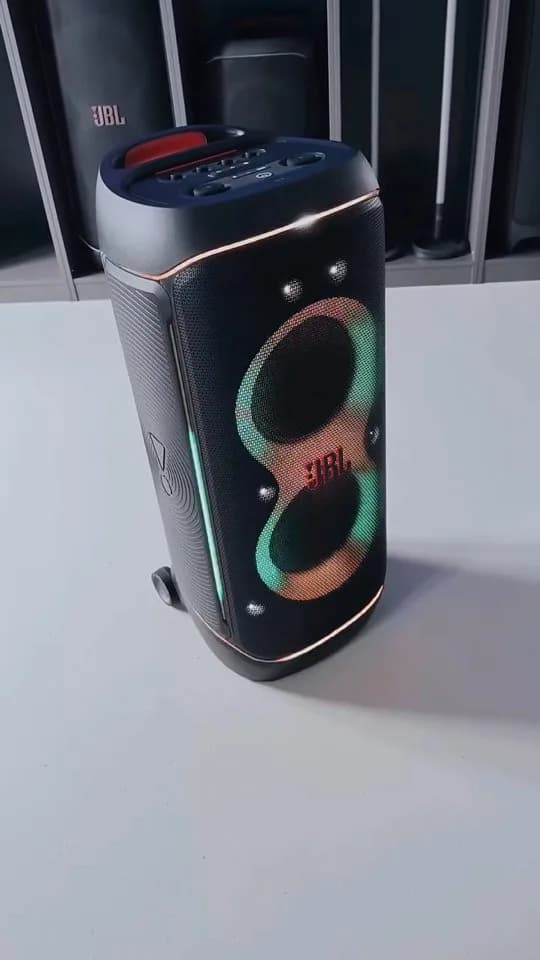 اسپیکر Partybox 720 JBL، رنگ مشکی، جنس پلاستیک، چرخ‌دار استوانه‌ای بلوتوثی