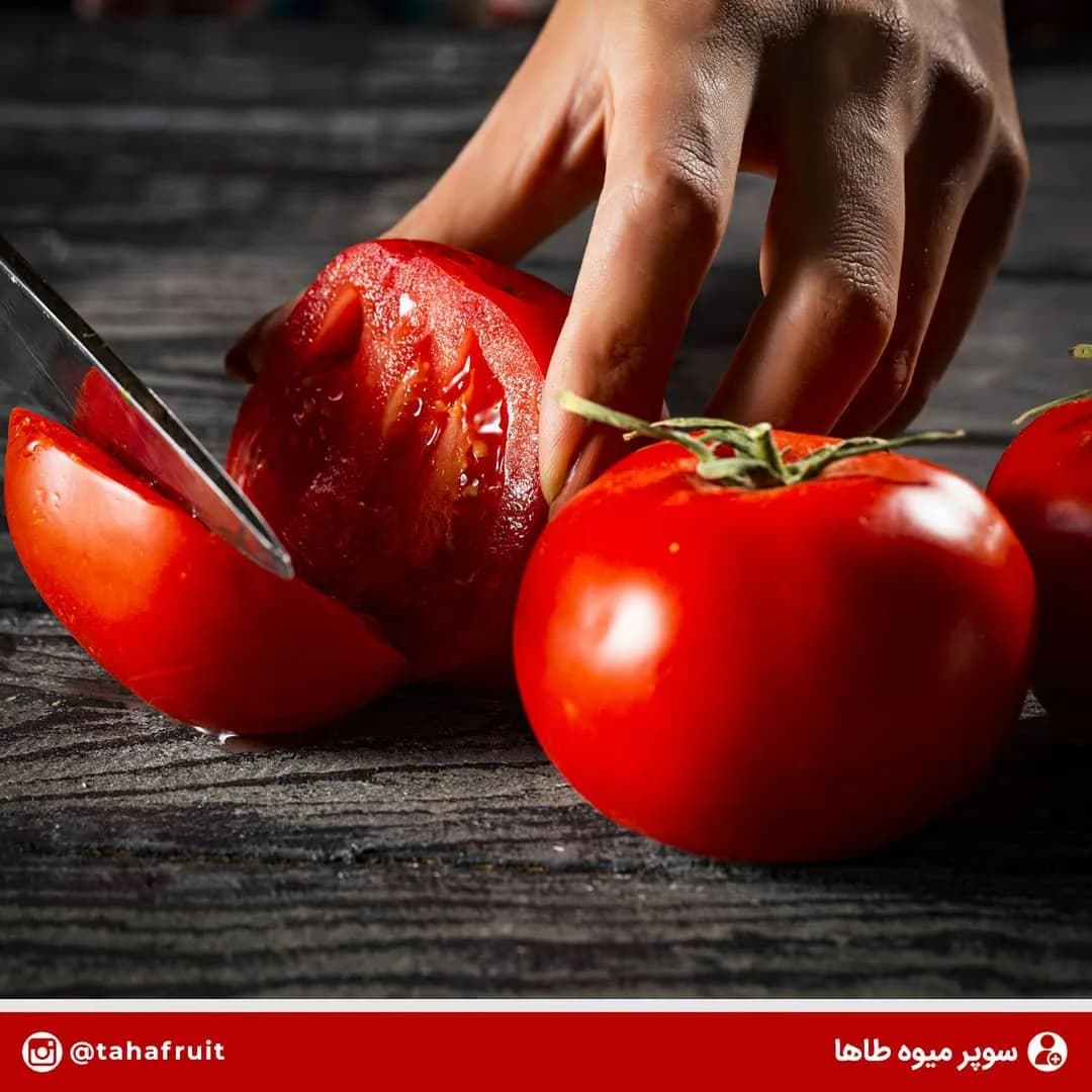 گوجه فرنگی، رنگ قرمز، گرد