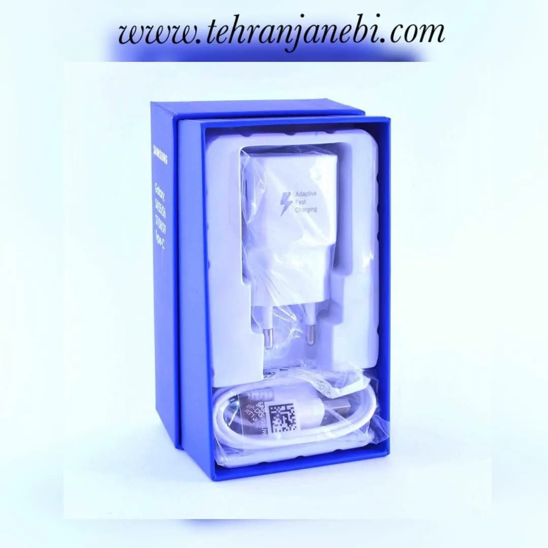 شارژر و کابل سامسونگ C9 های‌کپی، رنگ سفید و آبی، جنس پلاستیک، جعبه‌ای دیواری