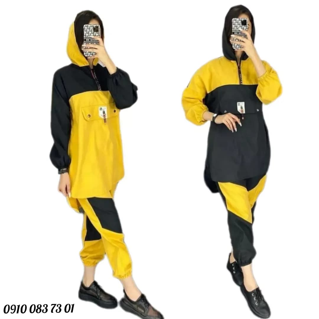 ست هودی و شلوار میکرو، رنگ زرد و مشکی، جنس پلاستیک، کوتاه کلاه‌دار زیپ‌دار