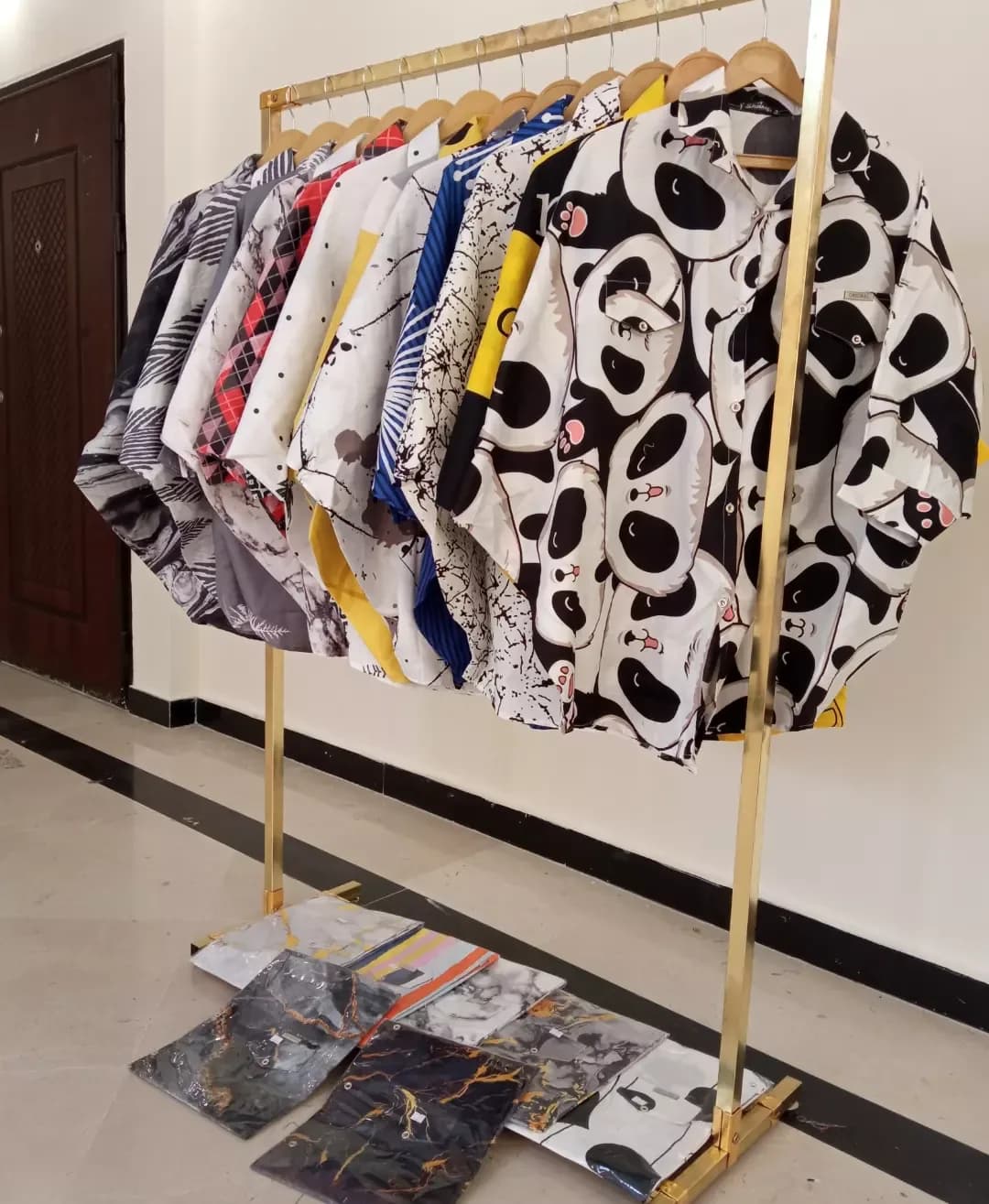 کیمونو طرح‌دار