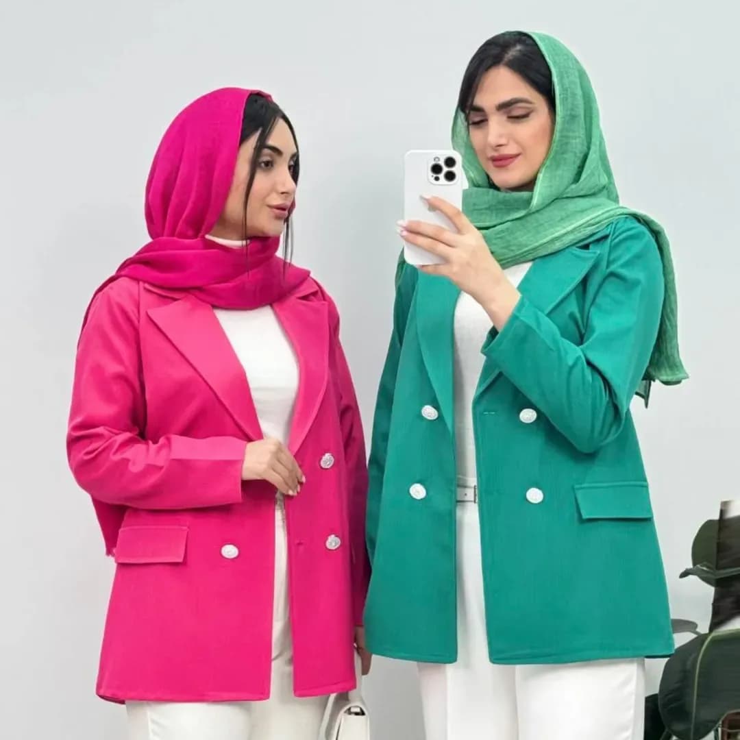 کت مازراتی دخترانه، رنگ صورتی و سبز، کوتاه، دو دکمه، آستین بلند