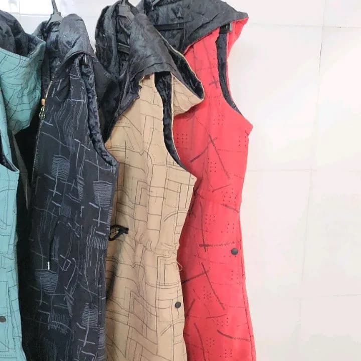 پافر طرحدار پشم شیشه ۱۰۰ گرمی