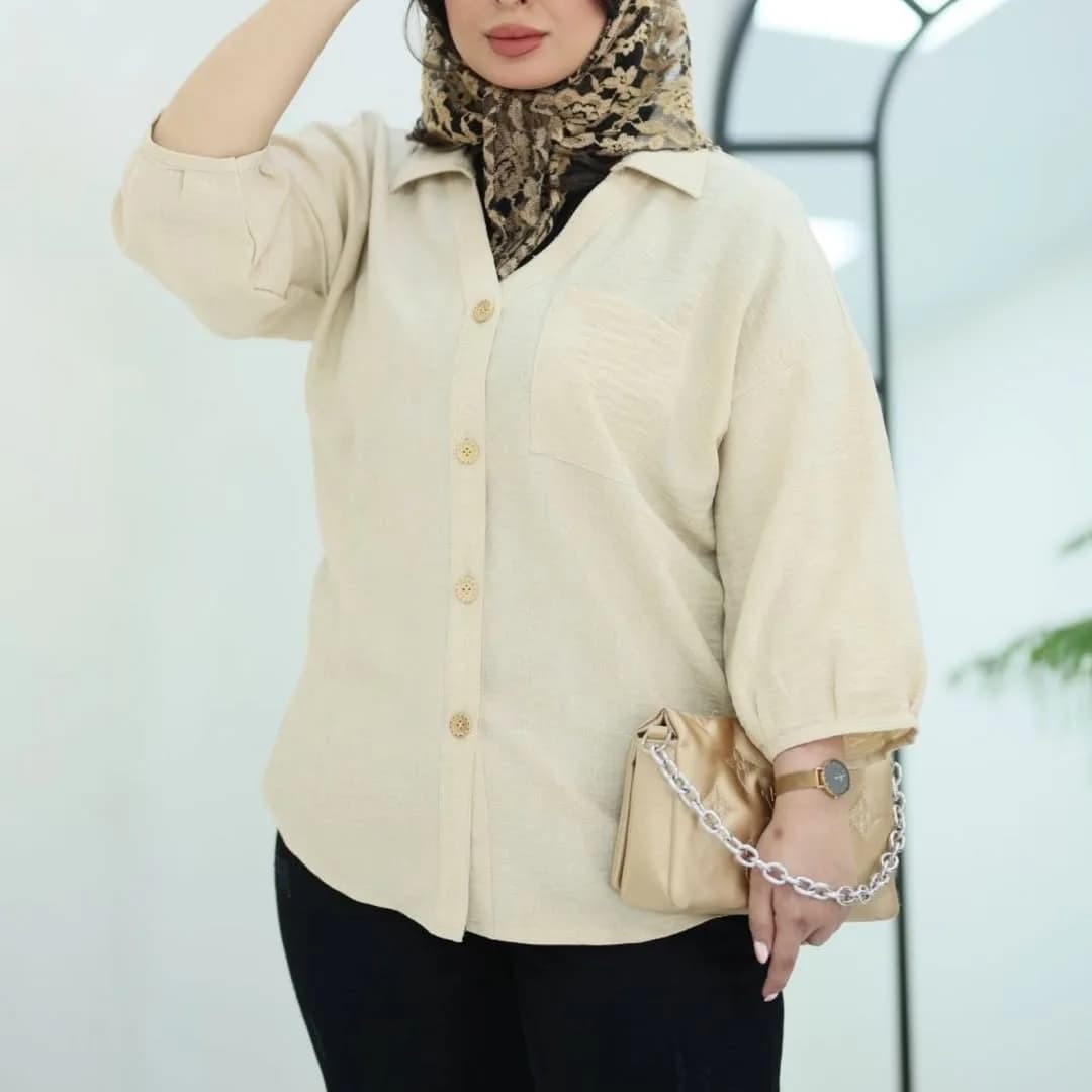 شومیز دکمهچوبی کد ۴۸۷، رنگ کرم، یقه دار، آستین بلند، گشاد