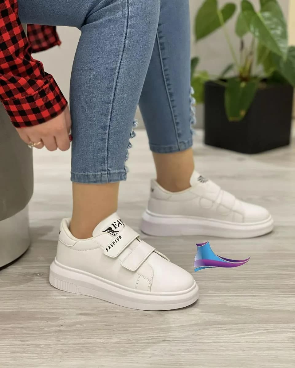 کتانی چسبی ساده زنانه سفید، پاشنه بلند
