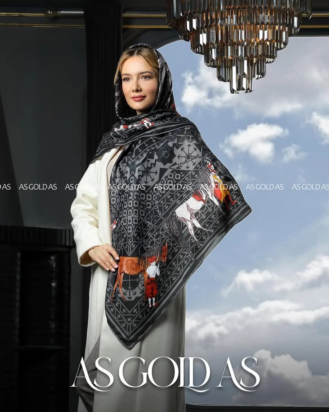 روسری کد ۳۰۰۸ سایز ۱۴۰ اسگلداس، رنگ خاکستری، سفید و قرمز، مربع، بزرگ