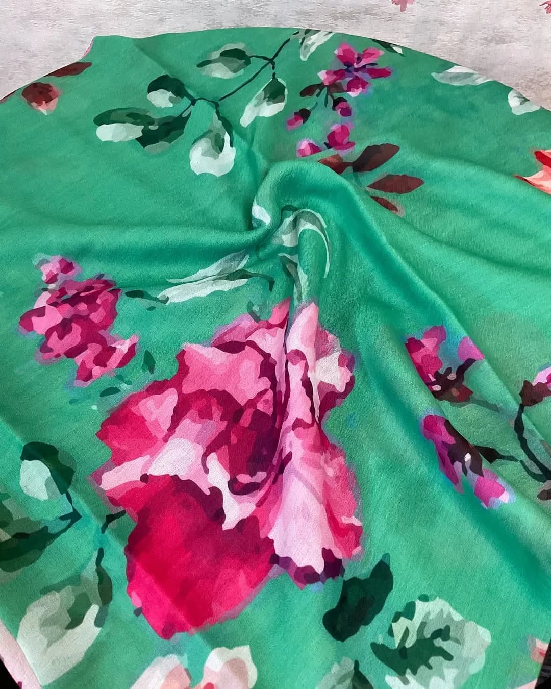 روسری ۱۲۰، رنگ سبز و صورتی، طرح گلدار، مربع