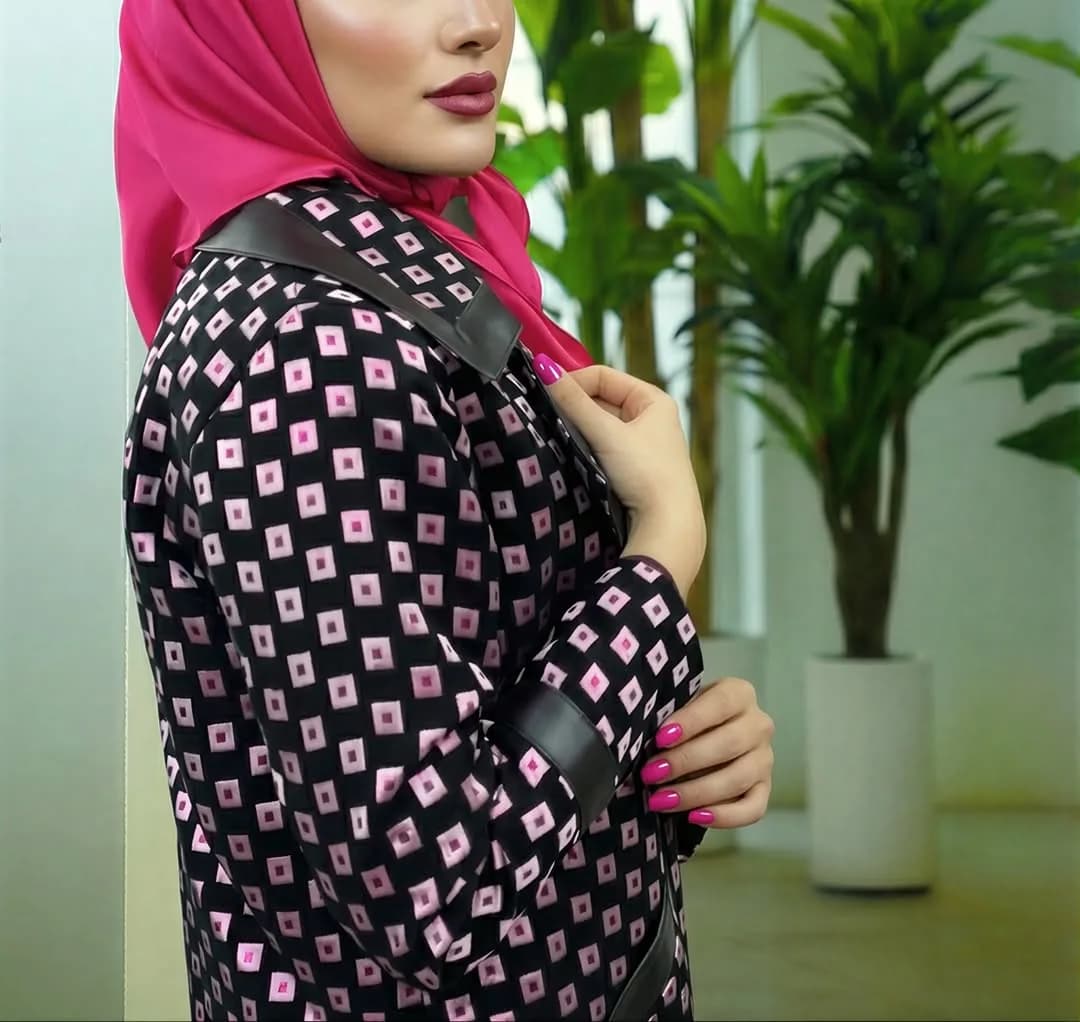 روسری ابریشم مامی قواره ۷۰