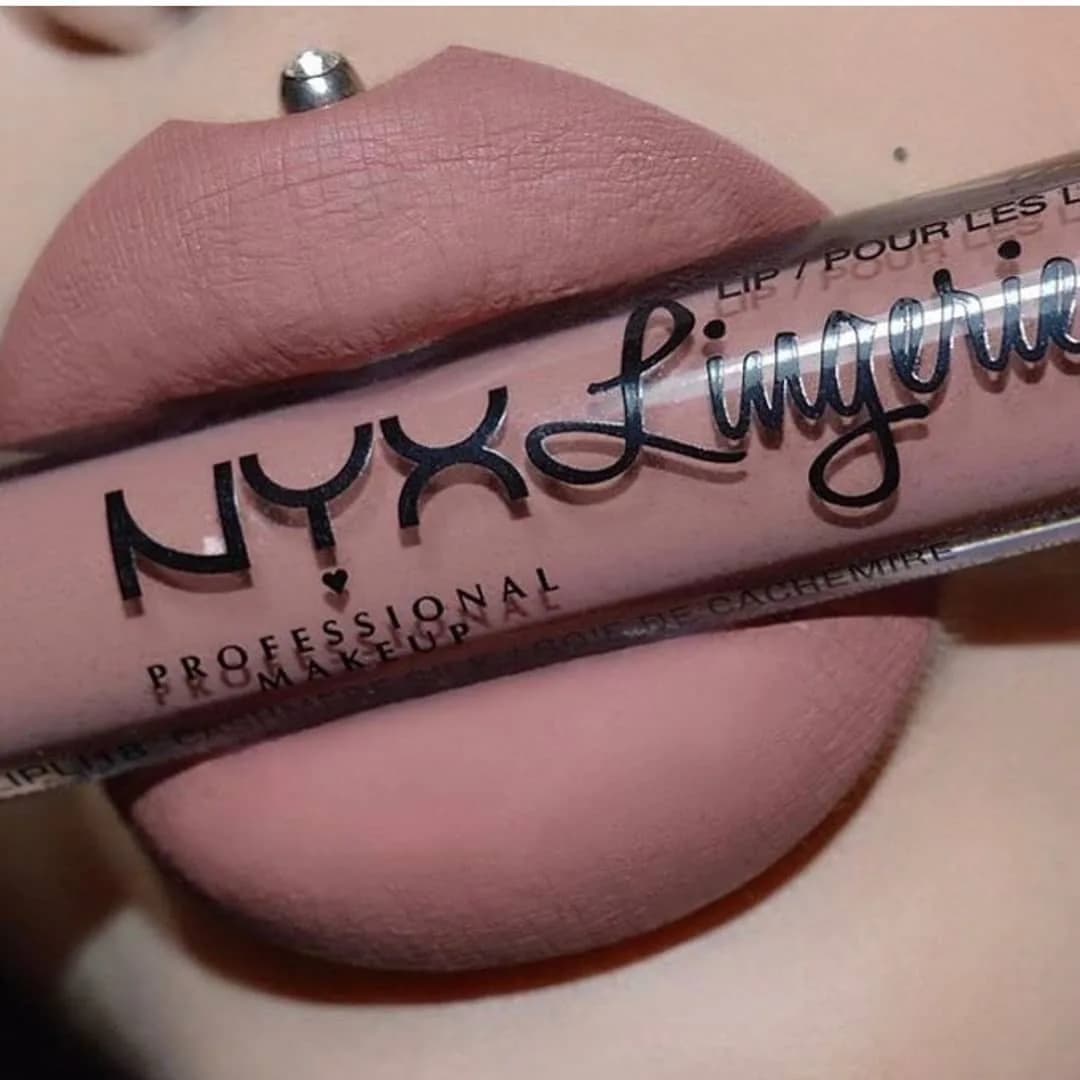 رژ لب مایع شماره ۷ NYX، رنگ صورتی و بژ