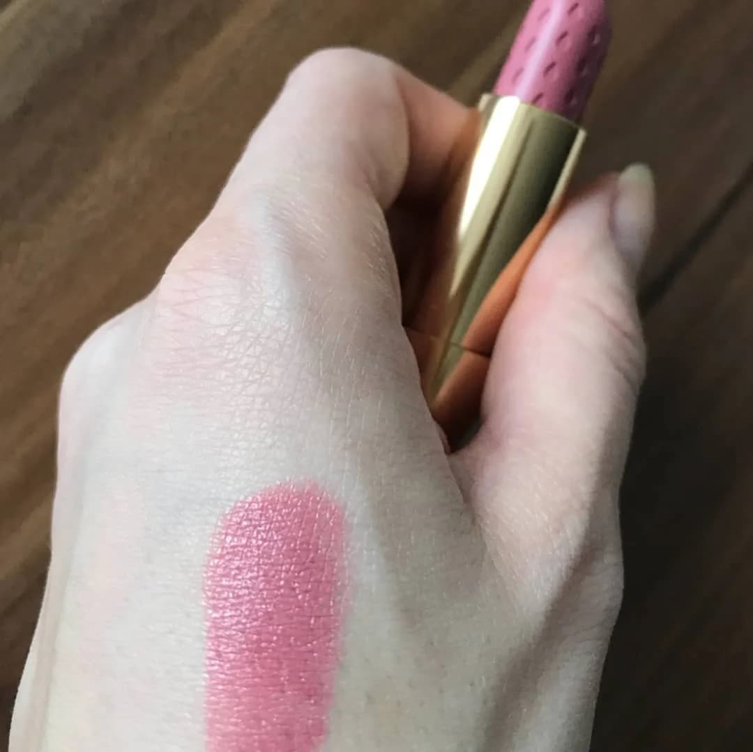 رژ لب مات کلودیا شیفر رنگ Candy Cane