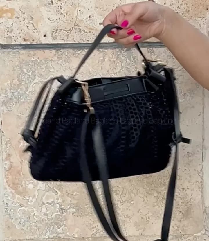 کیف دستی توری مارشال، رنگ مشکی و سفید، جنس چرم، مدل سبدی