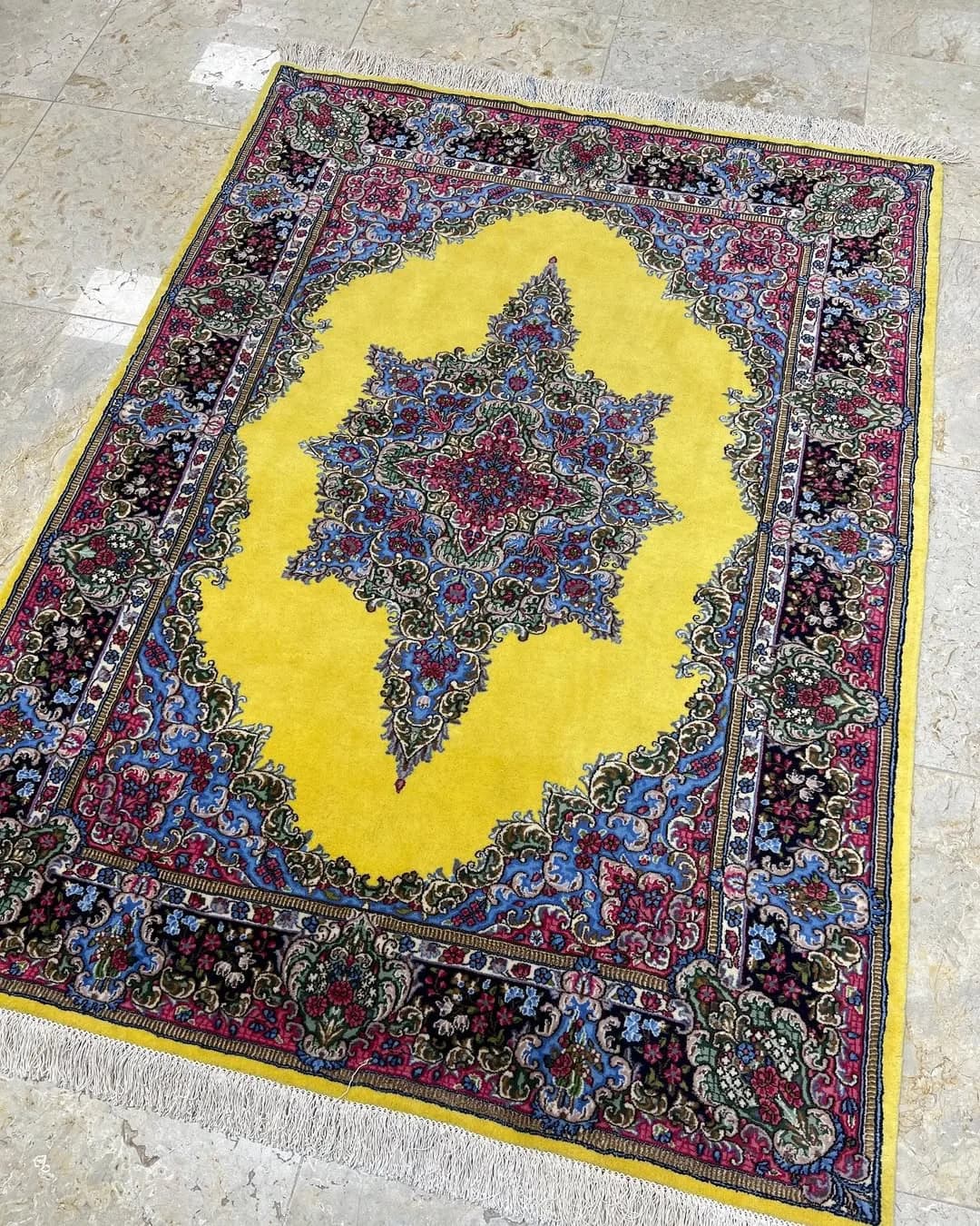 قالیچه سه متری گوبلن کف ساده