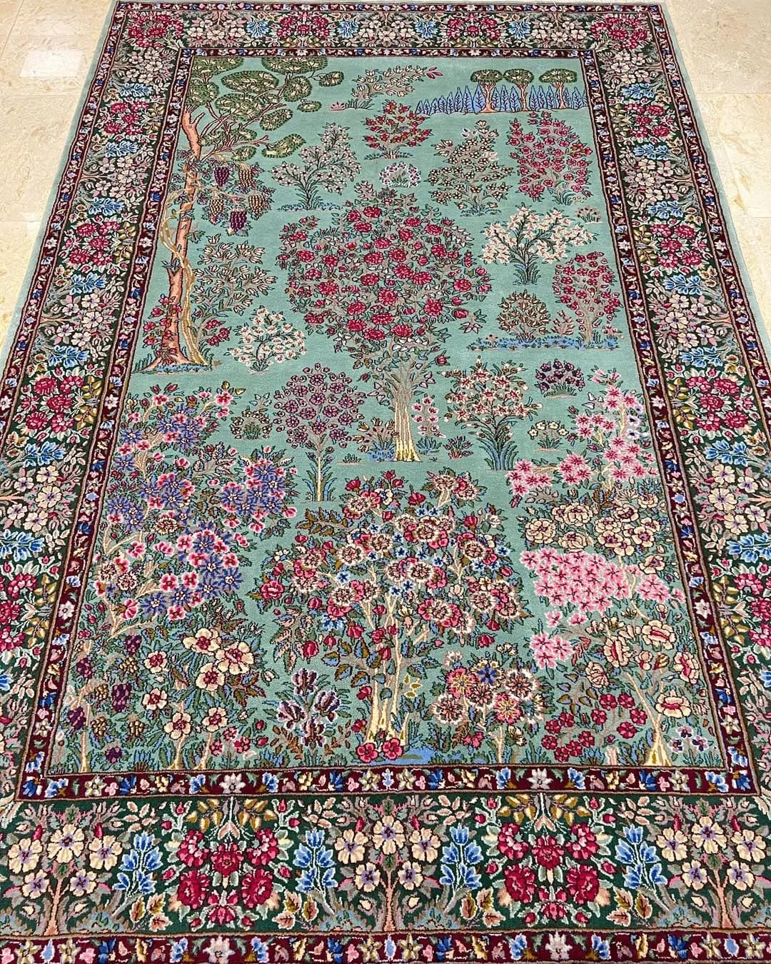 قالی ۶ متری سبز درختی کرمان