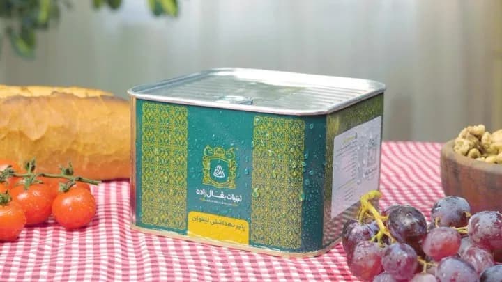 پنیر لیقوان، رنگ سبز و طلایی، جنس فلز، قوطی مربعی
