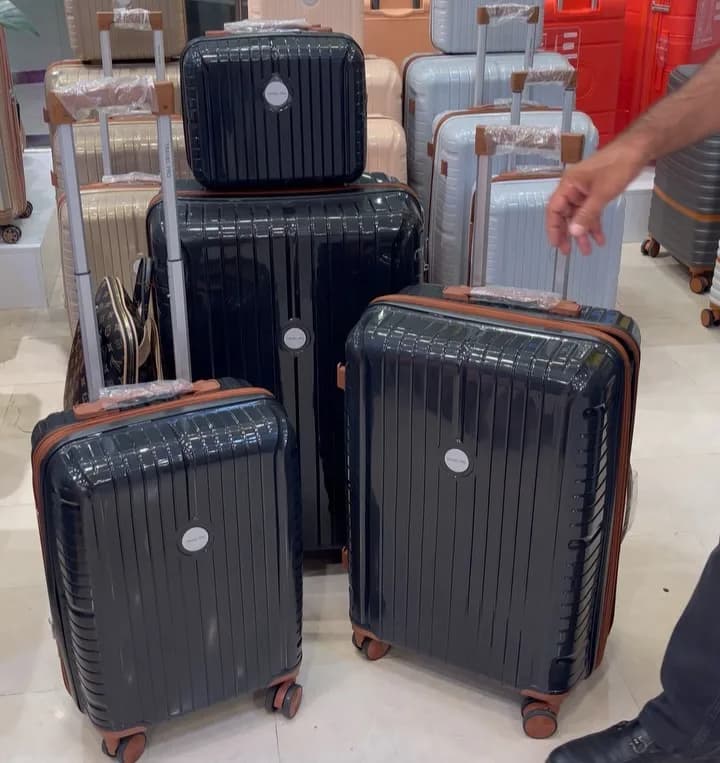 چمدان و کیف