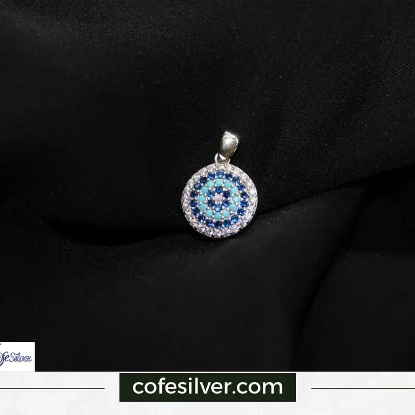 گردنبند نقره ۱.۷ گرم، رنگ نقرهای و آبی، جنس فلز و سنگ، آویز گردςنی دایرهای