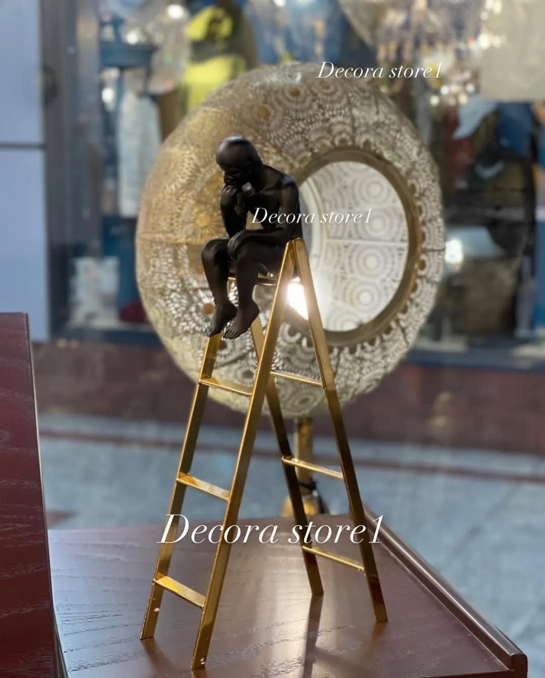 تندیس مرد متفکر