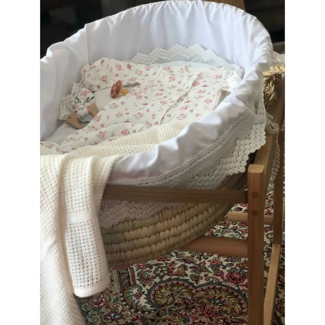 گهواره چوبی نوزاد دل کیدز