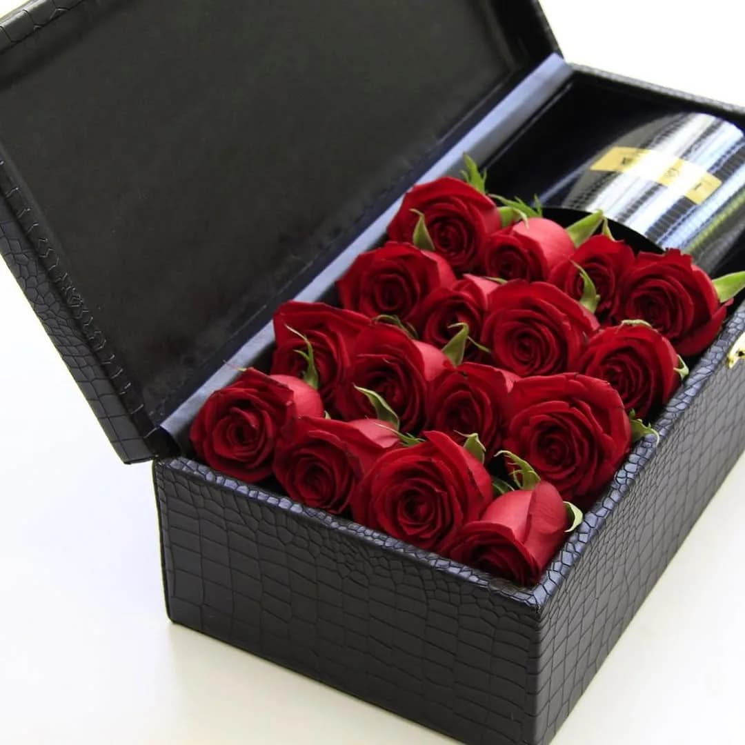 باکس گل گلوری مشکی