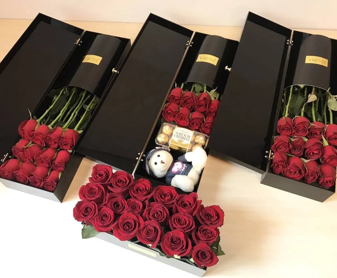 باکس گل و شکلات فلوریا