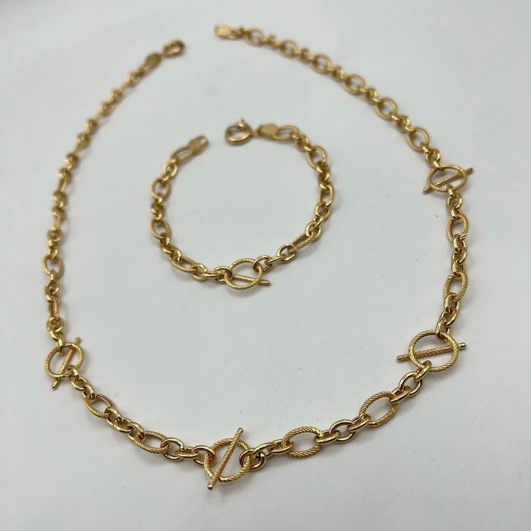 ست گردنبند و دستبند طلا