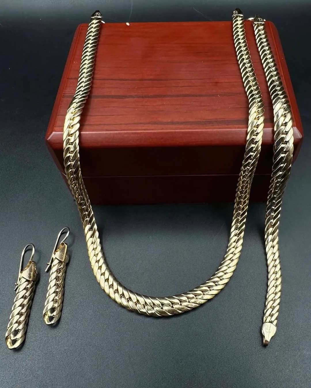 سرویس طلا گردنبند دستبند گوشواره