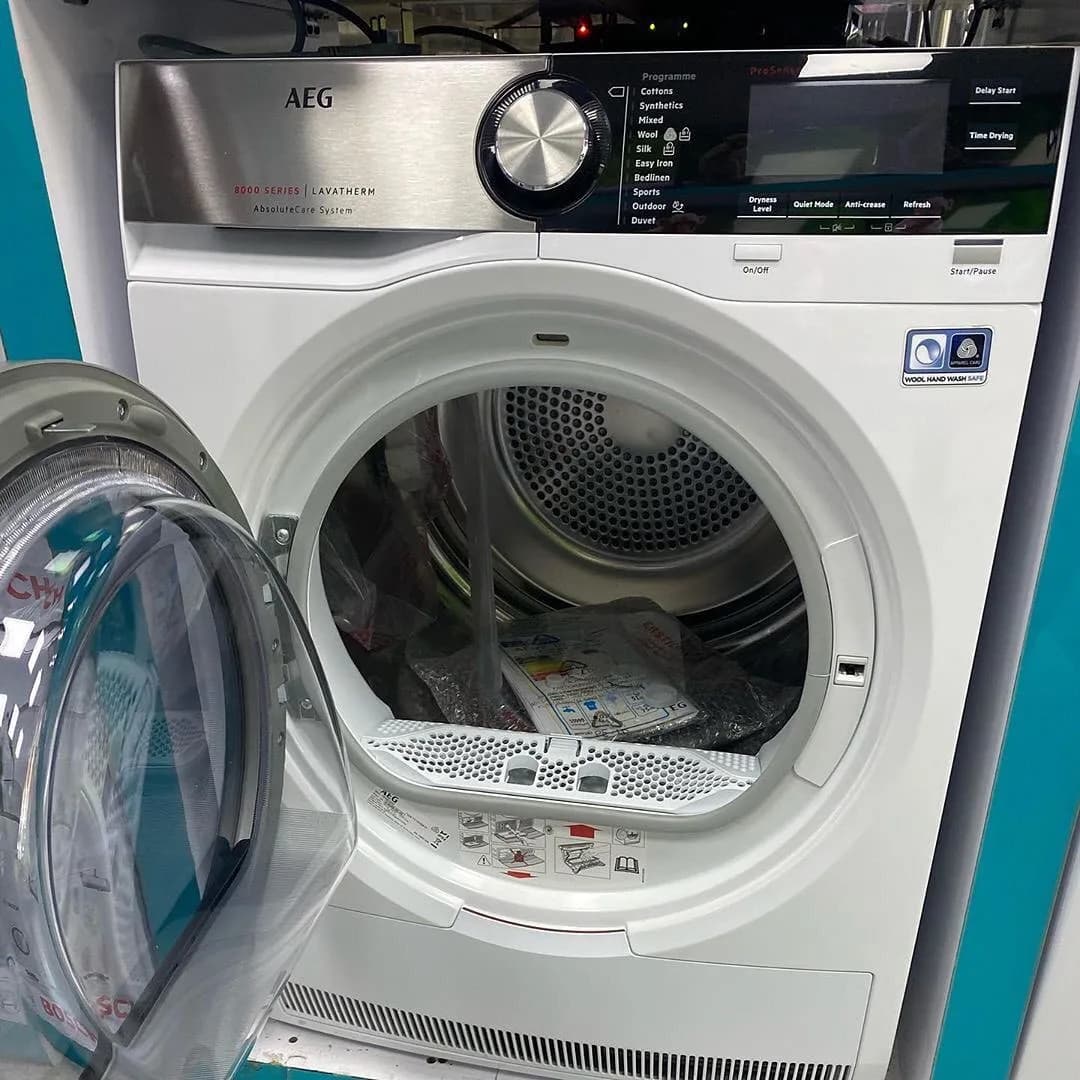 ماشین لباسشویی آاگ ۹ کیلویی سری ۸۰۰۰