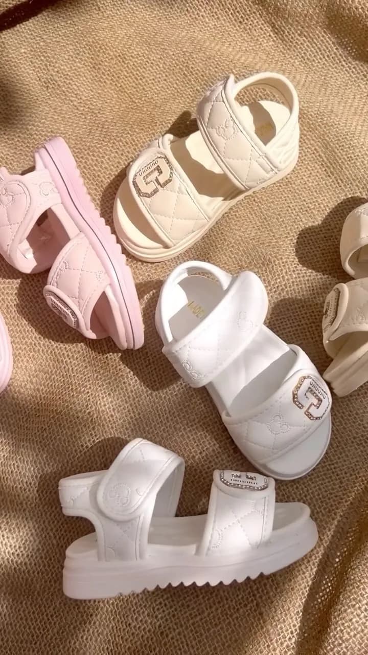 صندل بچگانه سه رنگ