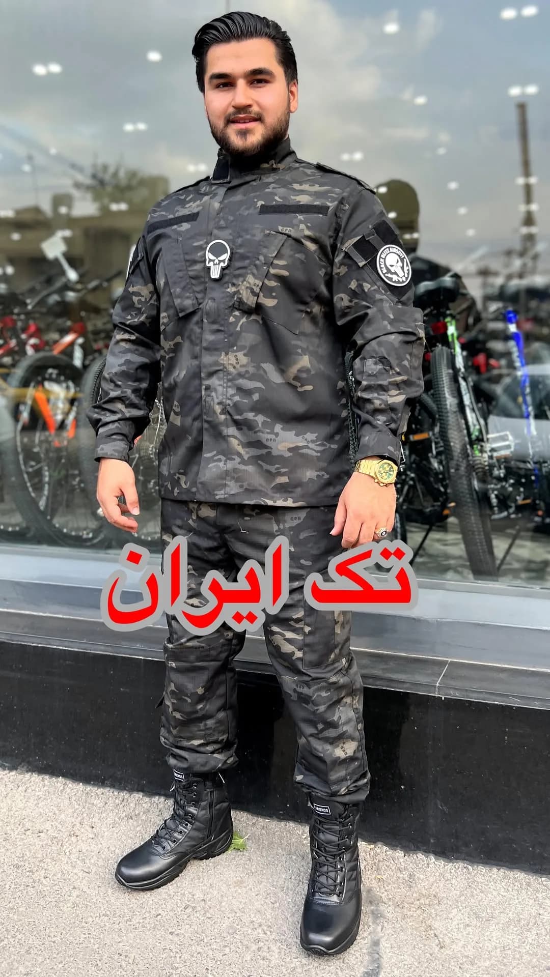 ست لباس تاکتیکال، رنگ خاکستری و مشکی، جنس کتان و پلیاستر، آستینبلند جذب، شلوار راسته