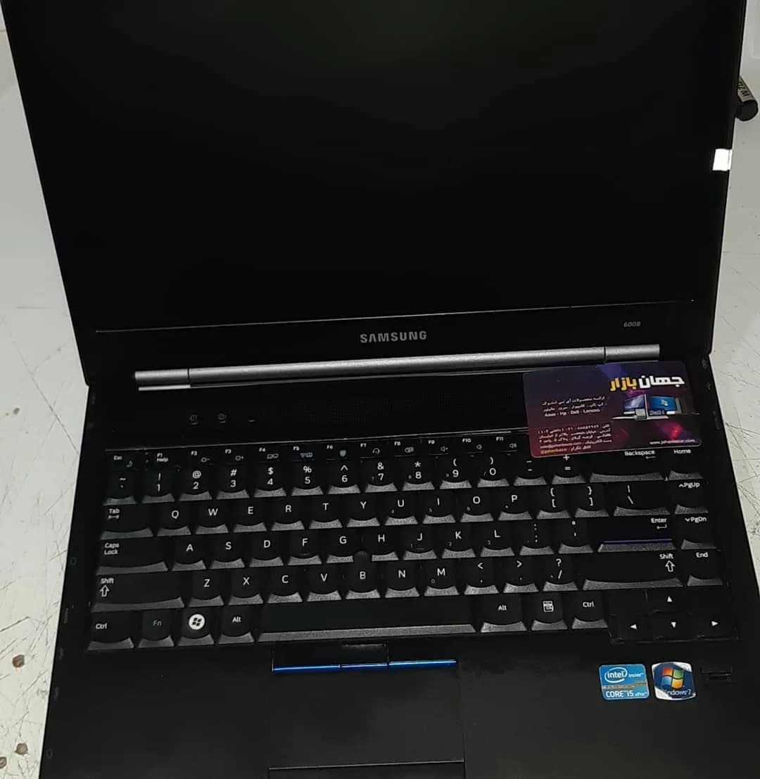 لپتاپ سامسونگ NP600B، رنگ مشکی، جنس پلاستیک