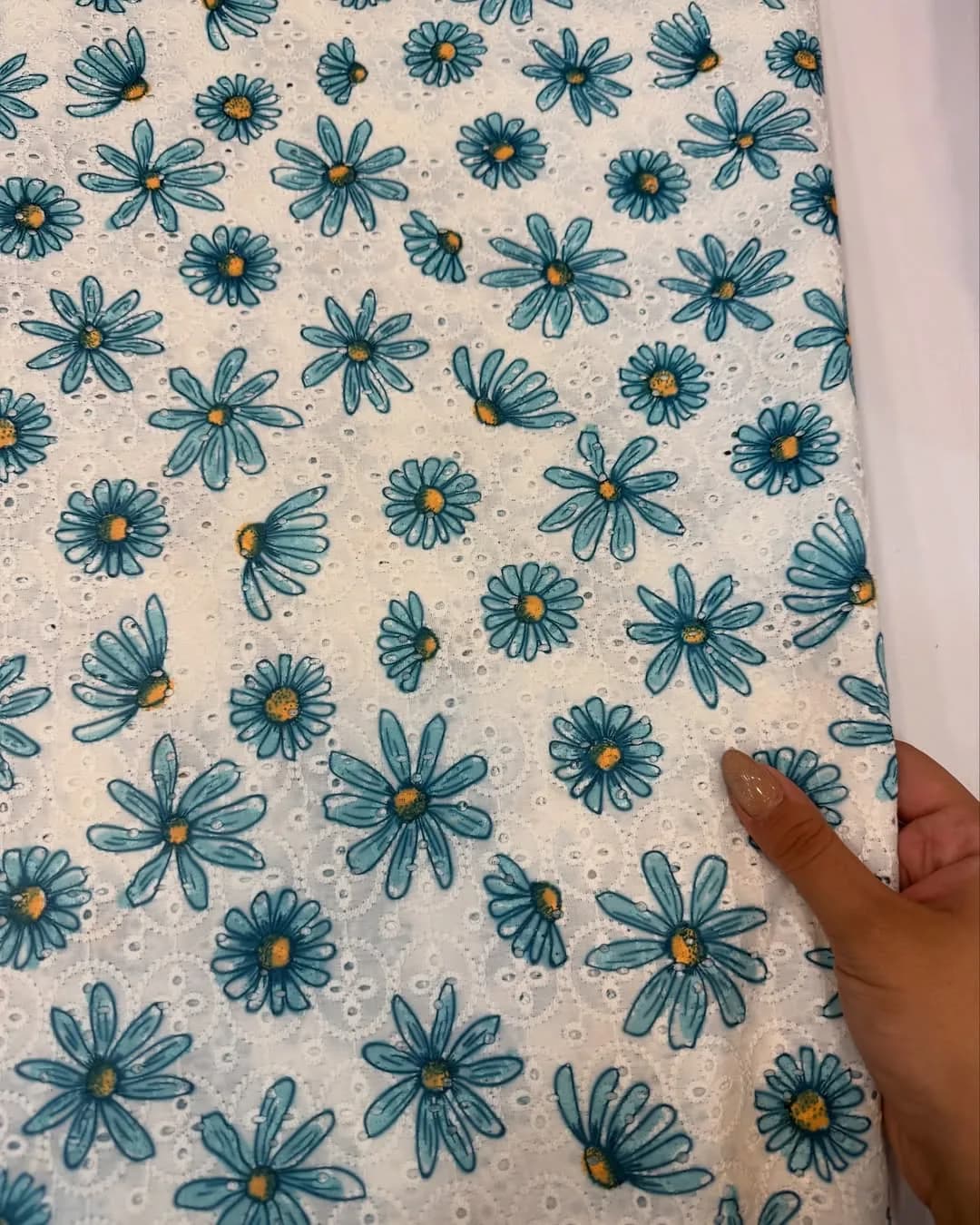 پارچه امبرودی چاپی سولابه دوزی