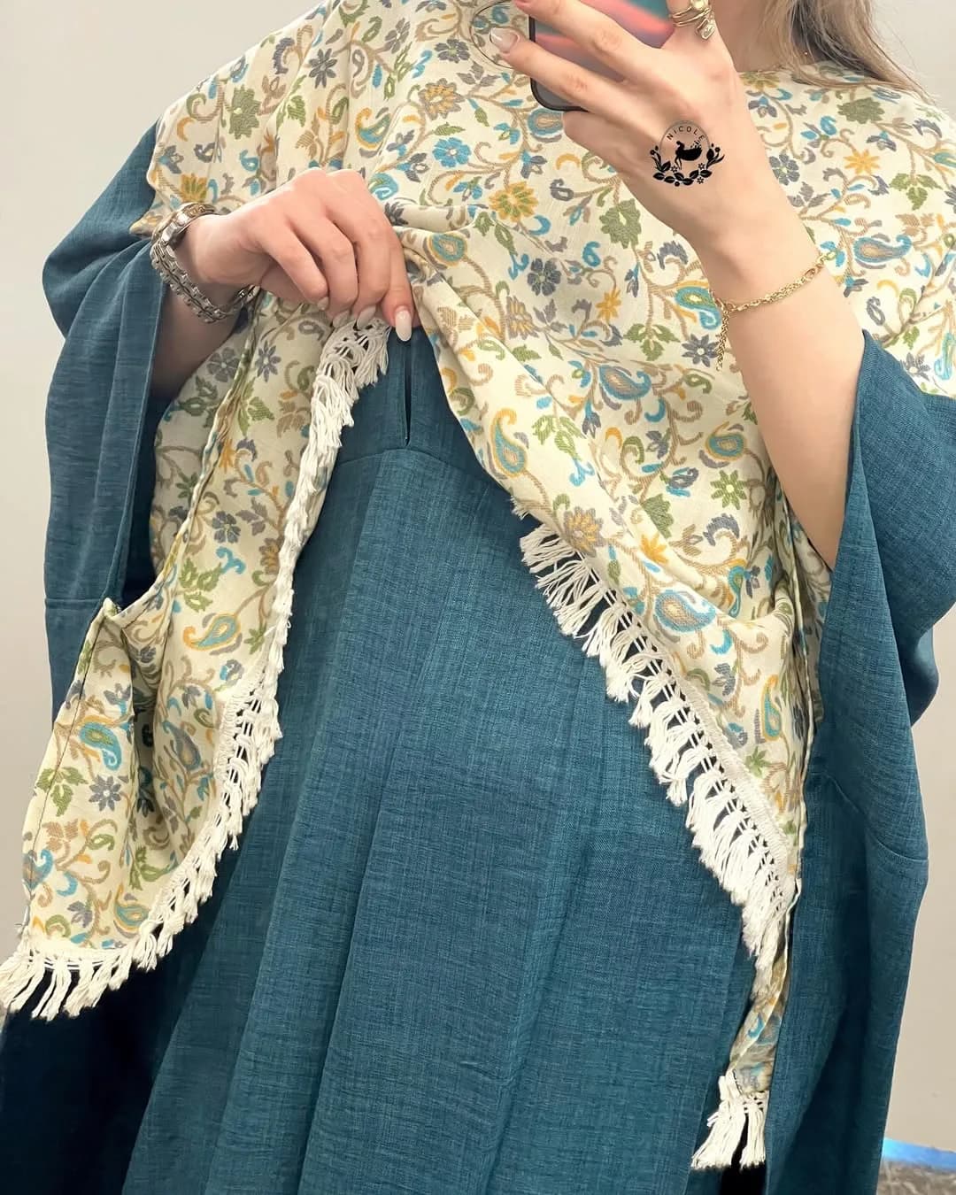 سارافون و رویه شنلدار بارداری — رنگ سبز — نمای جزئیات — طرحدار