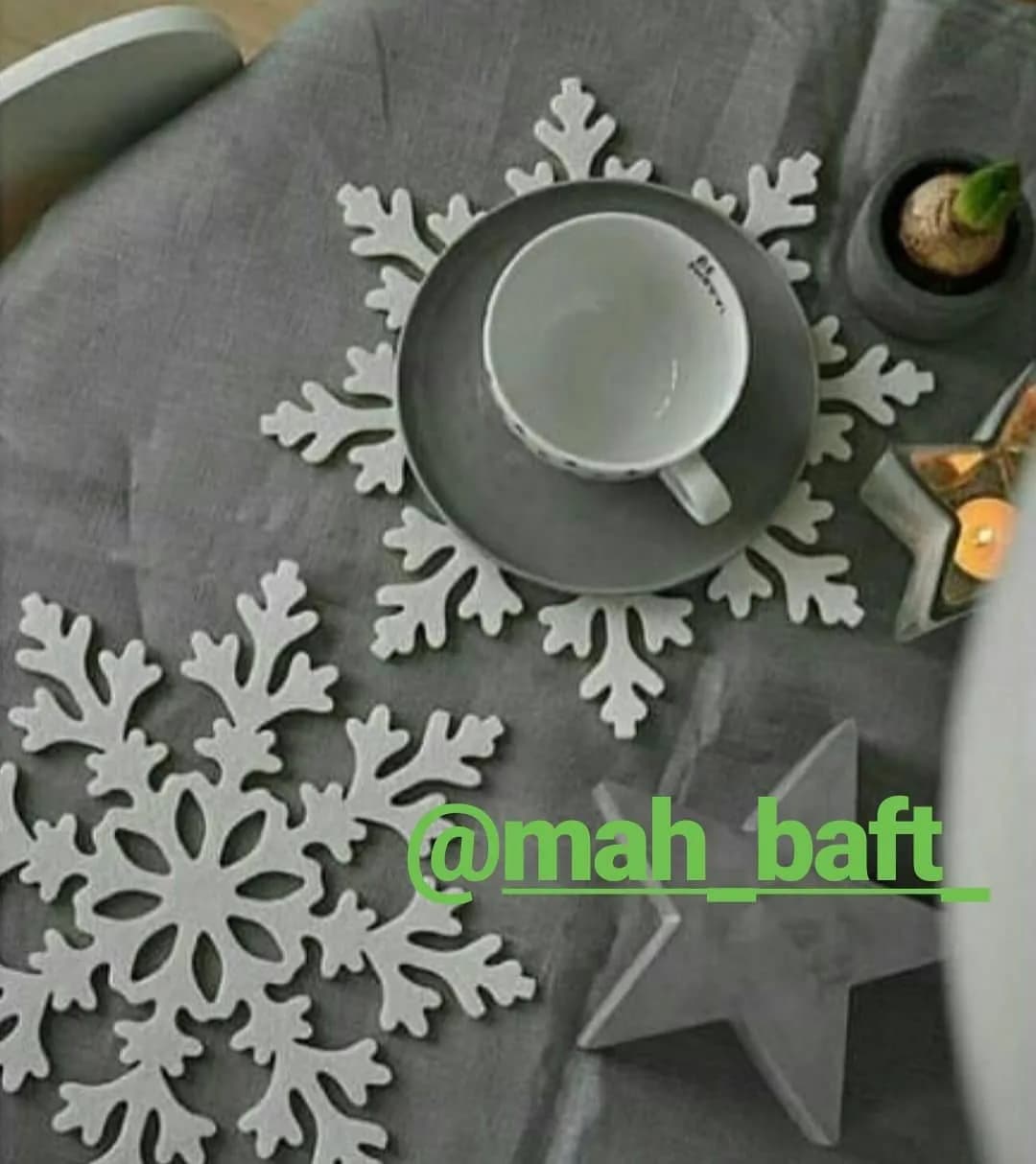 زیربشقابی و زیرلیوانی نمدی طرح برف