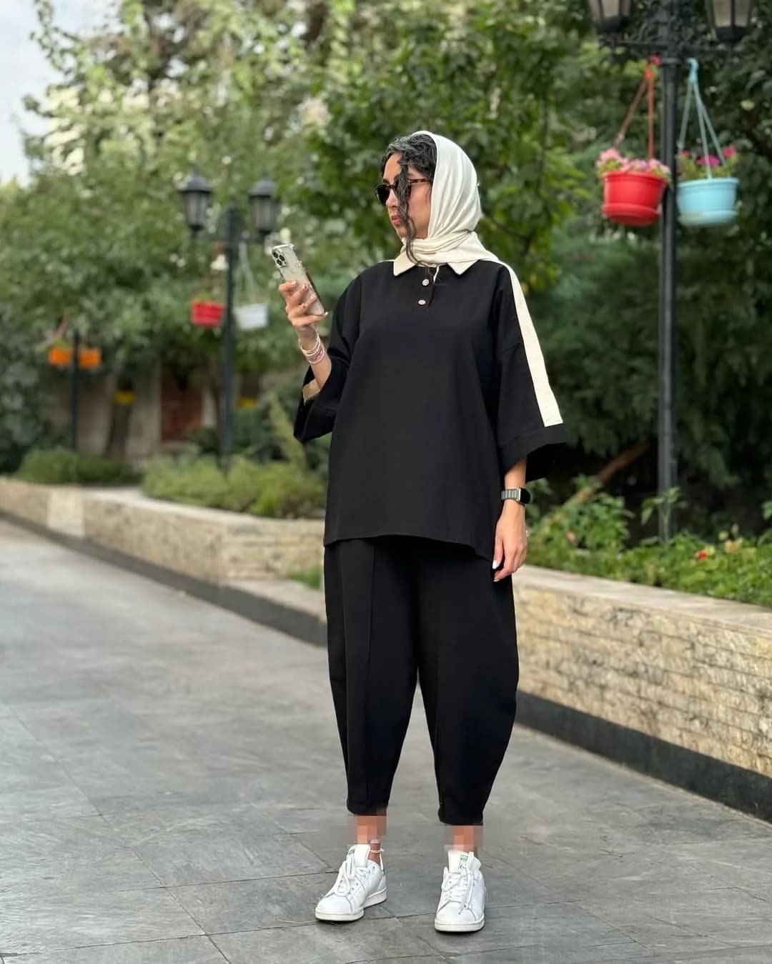 ست لینن مام استایل — رنگ مشکی — نمای رویتن — ۳ دکمه