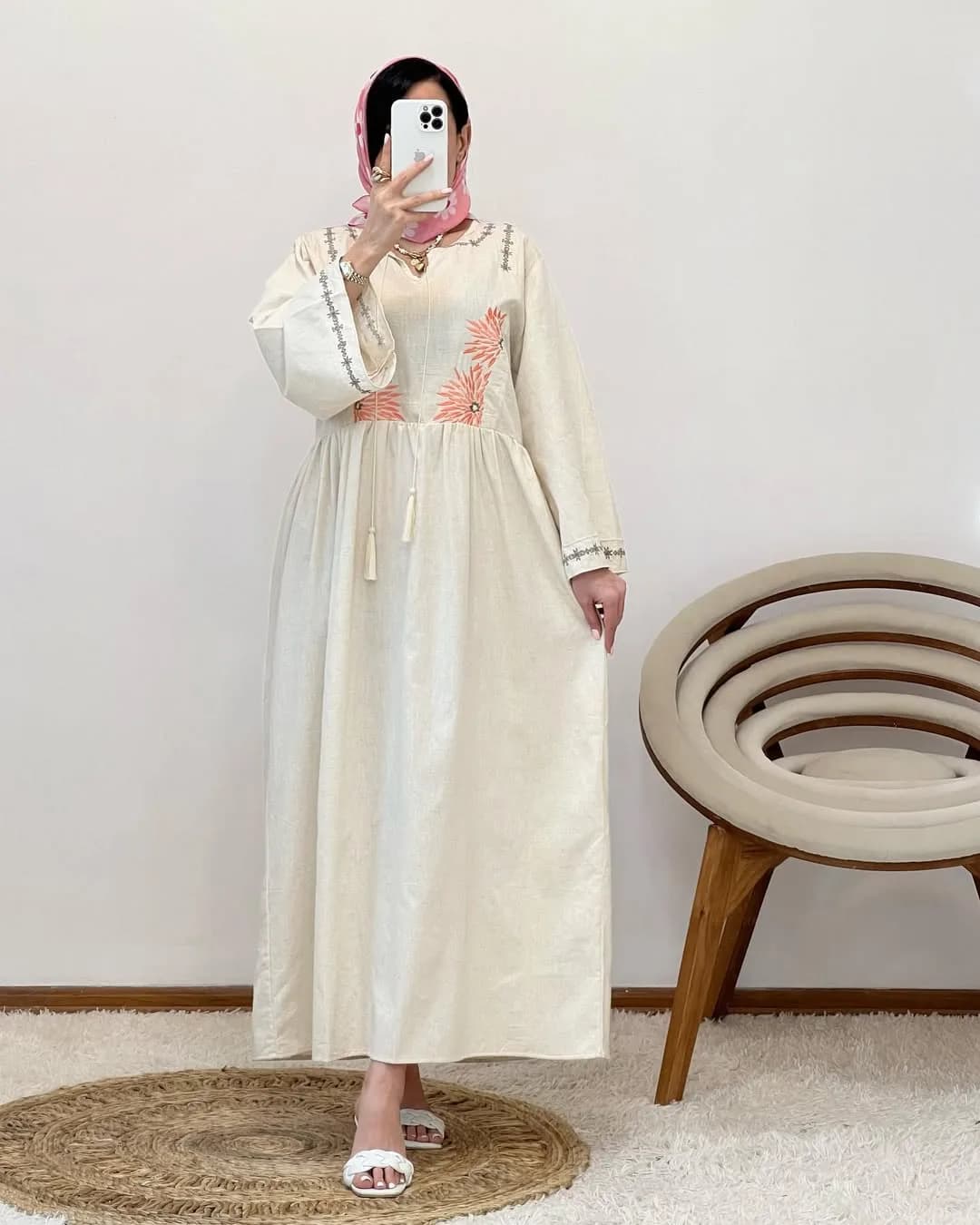پیراهن گلدوزی صورتی کد ۲۰۴۳